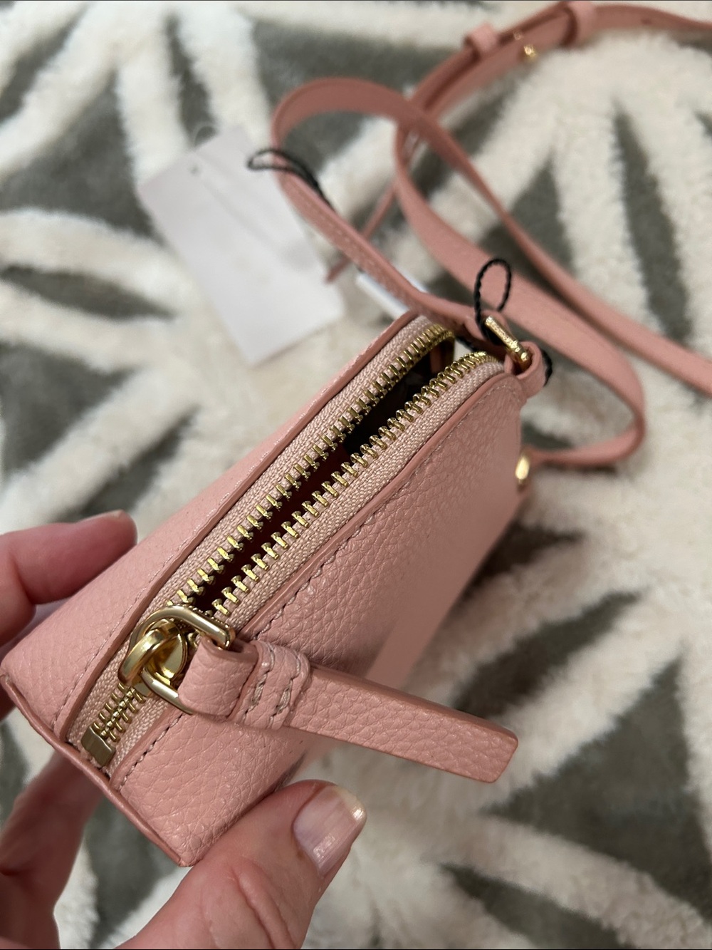 Marc Jacobs Rose Pink Pebbled Leather Crossbody NWT $140 - Picture 5 of 5